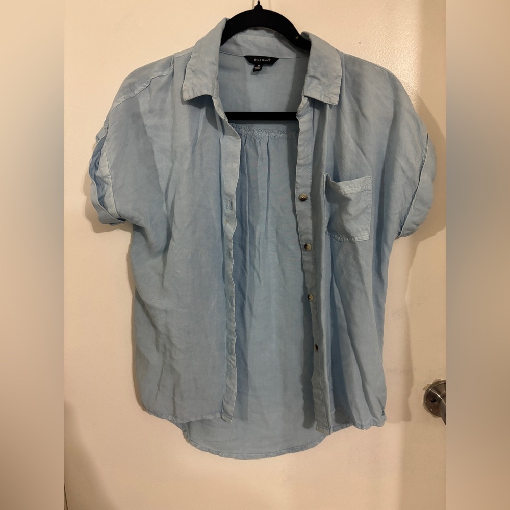 Sim & Sam Casual Blue Button Down Shirt with Short Sleeves